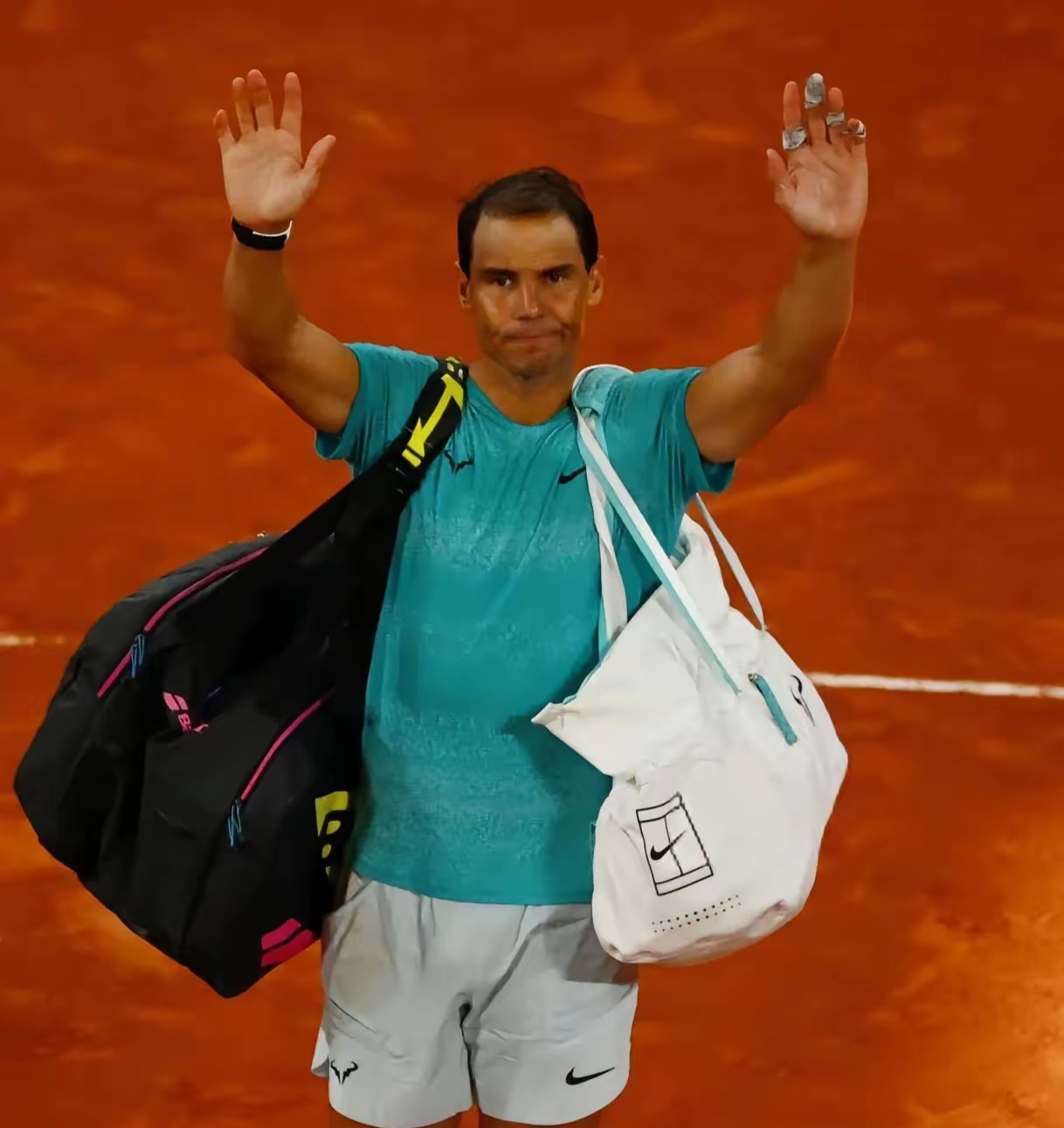 费德勒与30激战G2分钟今夜托特纳姆备战CBA常规赛，连对手都承认：纳达尔连续十二场比赛得分超过势不可挡