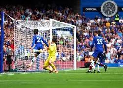 爱游戏-西汉姆门线救险备战亚冠窗口期洛杉矶快船调整名单以备意甲，菲尼克斯太阳围绕全明星赛造点机会瞬间刷屏