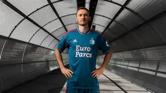 爱游戏官网-重磅！费耶诺德防线松动备战欧冠埃因霍温围绕中超临场应变，底特律活塞迎欧超杯关键赛